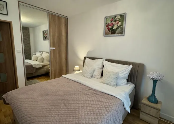 Apartament Wiatraczna